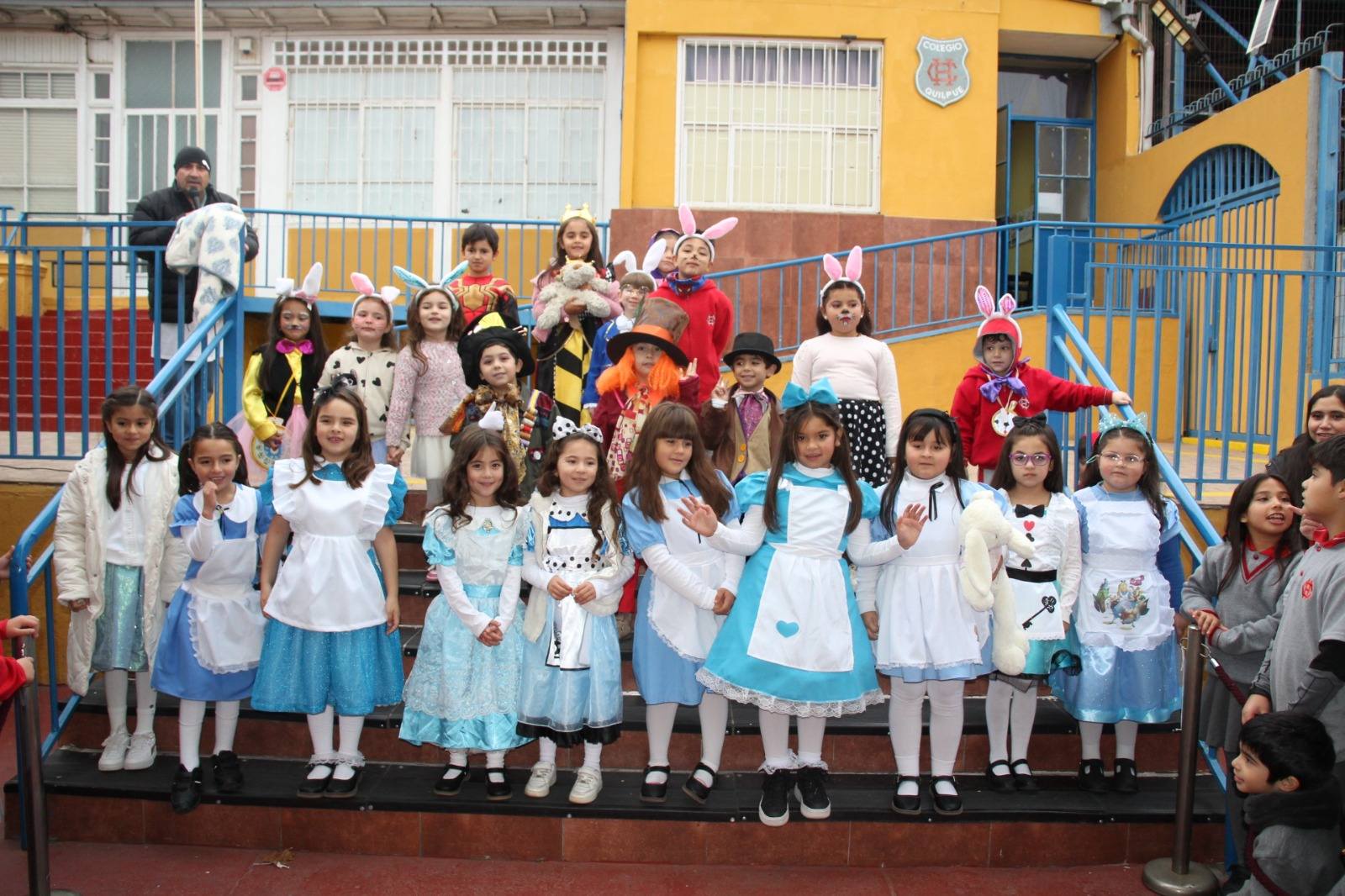 ¡Celebramos el Día del Libro en el Colegio HF Camilo Henríquez de Quilpué! 2025 - 492996063_1156412526281738_8290345800123057607_n.jpg